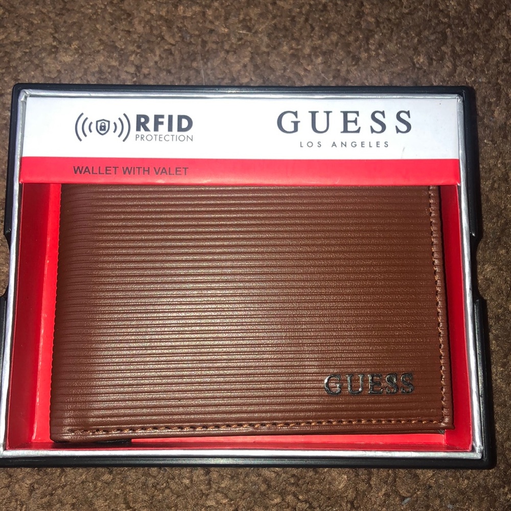 Guess Leather Wallet